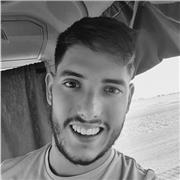 Estoy estudiando el grado de matemáticas y creo que soy un buen candidato para enseñar matemáticas a nivel ESO incluso ballicherato prepando el contenido con antelación