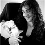 Ciao! Mi chiamo Isa, ho 17 anni e frequento il liceo. 
Mi piace lavorare con bambini/ragazzi perché sono paziente e responsabile