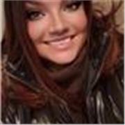 Native English tutor with higher communications certificate and experience tutoring foreign students English. 