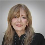 Profesora de español como lengua extranjera (ELE), con experiencia en enseñanza a adultos. Clases dinámicas y personalizadas