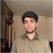 Profesor titulado en el A2, B1,B2y C1 de Cambridge , Dos años de curso de C2 en academia pero sin el título , 5 años de vida en USA