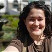 Docente de inglés titulada con experiencia en la enseñanza a niños y adolescentes. Ofrece clases particulares en línea.