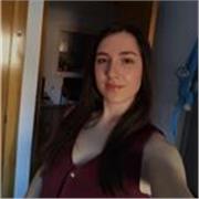 Estudiante con bachillerato de humanidades, especializada el latín y griego, con media de 9-10. Imparto de forma presencial.