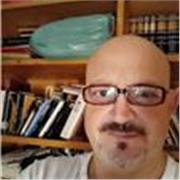 Profesor larga experiencia da clases lengua y literatura castellanas.