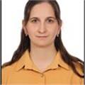 Her yaş grubu öğrenciye İngilizce ders veren öğretmen