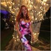 Profesora nativa dedicada a la enseñanza de inglés especialmente en habilidades orales para hablar con confianza y con fluidez