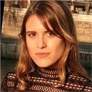 French tutor providing teaching classes for students of all ages