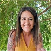 Certified English Teacher with more than 20 years of experience.