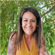 Certified English Teacher with more than 20 years of experience.