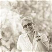 Facilitatrice Insegnante Mindfulness offre lezioni di mindfulness online