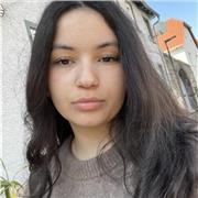 Englisch-tutorin die fast alle Altersgruppen helfen kann.