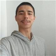 Soy un joven de 21 años con habilidades sociales, me gusta compartir, soy paciente y dedicado. Todas las edades. 