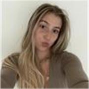 Hola, je m'appelle Camille et j'ai appris l'espagnol grâce à mes voyages.