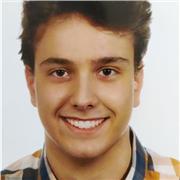 Graduado en Lengua y Literatura Hispánica por la Universidad de La Rioja ofrece clases de aprendizaje y repaso en todos los ámbitos de la Lengua y la Literatura Castellana (gramática, vocabulario, preparación de EBAU)