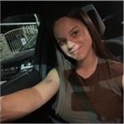 Profesora de Infantil capacitada para impartir clases de primaria. Con experiencia y responsabilidad.