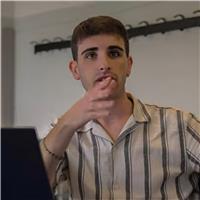 PRESENZA/ONLINE - Dottornado con due lauree con Lode impartisce lezioni di matematica e derivati