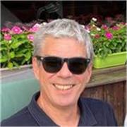 Architetto Software impartisce lezioni di Informatica e Tecnologia