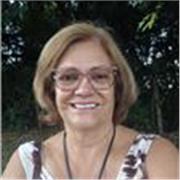 Prefesora titulada con más de 25 años de experiencia.