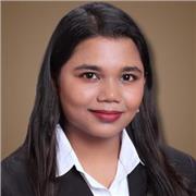 English teacher who can teach people of every age group.