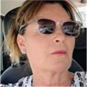 Insegnante madre lingua francese disponibile per lezioni private, in azienda, preparazione Delf, conversazioni