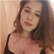 Profesora de Biología y materias relacionadas con las ciencias básicas para alumnos de ESO, Bachiller y Carrera