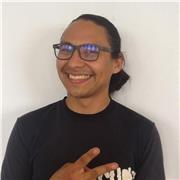 I'm a committed and energetic designer. Teacher and artist who adapt each lesson to students goals and type of learning