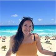 Niñera y profesora de inglés a infantes