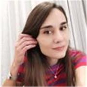 Young Italian Girl Available to Give Lessons of Italian language and culture