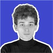 Diplomato in informatica e Laureando in Economia e Managment