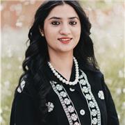 Enseño inglés académico, hablado y escrito para todos los grupos de edad. Preparo a los estudiantes para los niveles principiante