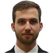 Studente magistrale di ingegneria impartisce lezioni di fisica per licei e istituti