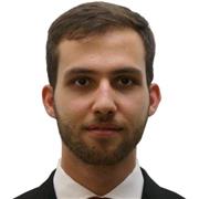 Studente magistrale di ingegneria impartisce lezioni di fisica per licei e istituti