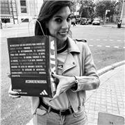 profesional del marketing con más de diez años de experiencia en compañías como Sara Lee, Nestlé, Vueling y Ariston