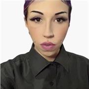 Profesora de apoyo titulada en animación 2D y 3D, muy creativa y con experiencia trabajando para distintos artistas