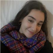 Doy clases económicas de inglés y francés. También poseo conocimientos en la rama de Ciencias Sociales (Historia, Geografía, Economía) y Lengua y Literatura (ESO, Bachillerato)