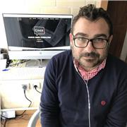 Profesional de la comunicación y formación con más de 15 años de experiencia