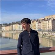 Ofrezco clases de inglés (especialidad), catalán, castellano y matemáticas