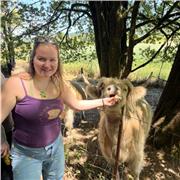 I am a speaker from the US who taught at a secondary school in Spain for 2 years. I taught classes in English, Science and History