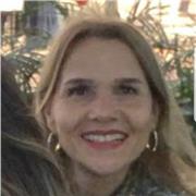 Profesional con años de experiencia y dotes de interacción intercultural
