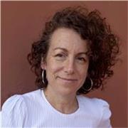 Soy profesora de yoga para todos los niveles