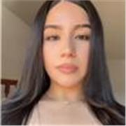 Profesora de inglés online para principiantes y avanzados. Clases personalizadas para todas las edades, enfocadas en mejorar la co