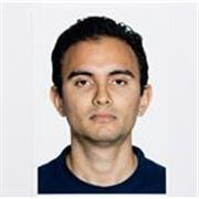 Ingeniero en Telecomunicaciones experto en Redes y Programación.