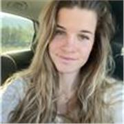 Profesora titulada en técnica de educación infantil, encantada de estar con peques y poder ayudarlos!