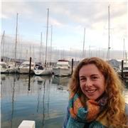 Native experienced English teacher with lots of energy, specialising in kids and Cambridge exam classes