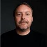 Profesor con experiencia profesional en el extranjero, con nivel certificado C1 inglés, preparando C2