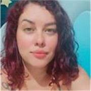 Sou professora há 12 anos de francês, sou fluente no idioma e amo lecionar