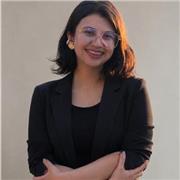 Profesora de matemáticas con experiencia en básica, media, preuniversitario y universidad