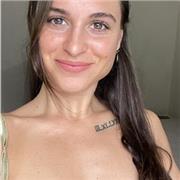 Facilitadora de regulación emocional y prácticas de conexión cuerpo-mente