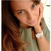 Dottoressa, laureata in Giurisprudenza ramo Scienze dei servizi giuridici per l'impresa, impartisce ripetizioni di diritto