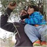 Profesor de educación primaria, con experiencia, en educación no formal y formal.pedagogia Waldorf, recreación